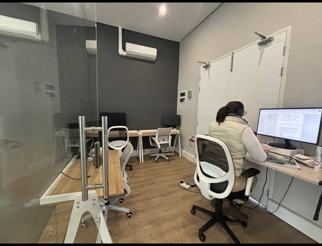 85M² OFFICE TO LET IN PAARDEVLEI